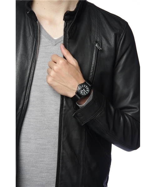 BEAMS PLUS（ビームスプラス）の「BENRUS / ミリタリーウォッチ