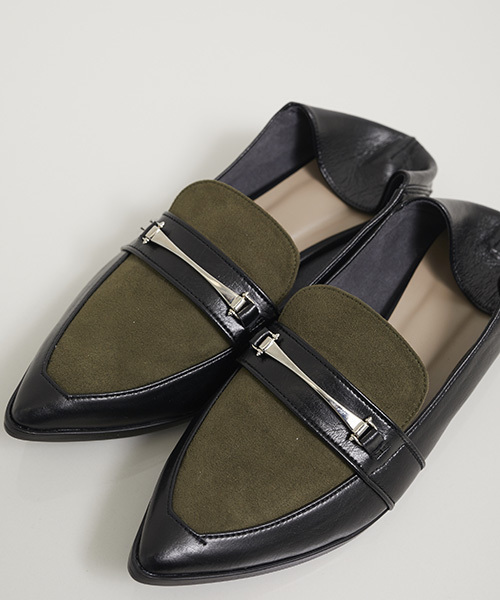 STUDIOUS（ステュディオス）の「ビットフラットセミローファー（ローファー・レディース・ブラック/カーキ/マルチ・MEDIUM/SMALL/LARGE）」の8枚目の写真