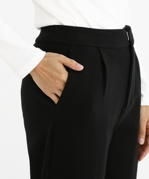 Munich(ミューニック)の「ストレッチウールポンチタックパンツ(その他パンツ・レディース・ブラック/ダークブラウン/カーキ・S/M/XS)」の7枚目の写真