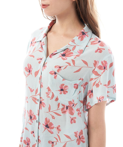 BILLABONG（ビラボン）の「BILLABONG レディース  ROLL CALL 半袖シャツ/ビラボン  総柄（シャツ/ブラウス・レディース・ライトブルー/マスタード・SMALL）」の7枚目の写真