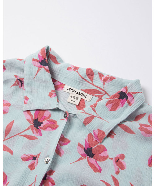 BILLABONG（ビラボン）の「BILLABONG レディース  ROLL CALL 半袖シャツ/ビラボン  総柄（シャツ/ブラウス・レディース・ライトブルー/マスタード・SMALL）」の10枚目の写真