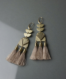 DAVID AUBREY（デビット オーブリー）の「【DAVID AUBREY】タッセルピアス YSMCOLLECTION（ピアス（両耳用））」