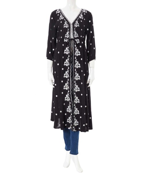 fifth（フィフス）の「フラワー刺繍ロングガウン（カーディガン/ボレロ・レディース・ホワイト/ブラック/サックスブルー・MEDIUM）」の16枚目の写真