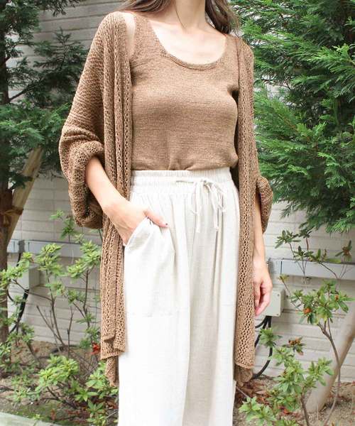 MODE ROBE（モードローブ）の「ニットキャミ＆カーデセット（タンクトップ・レディース・アイボリー/ブラック/ベージュ/ブラウン・FREE）」の4枚目の写真