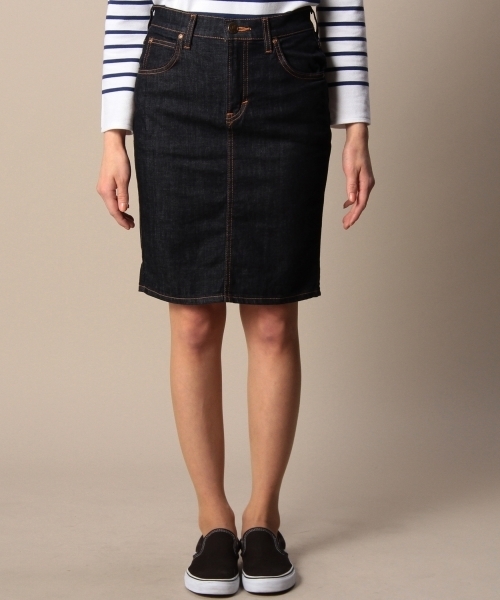 BEAUTY&YOUTH UNITED ARROWS（ビューティーアンドユースユナイテッドアローズ）の「BYBC LEE ペンシルデニムスカート/ネイビー（デニムスカート・レディース・ネイビー・X-SMALL/SMALL）」の5枚目の写真