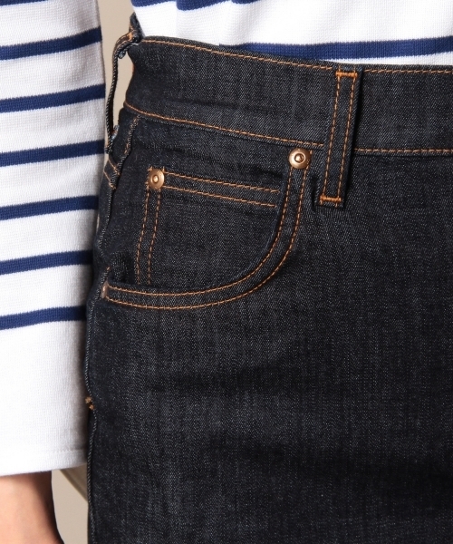 BEAUTY&YOUTH UNITED ARROWS（ビューティーアンドユースユナイテッドアローズ）の「BYBC LEE ペンシルデニムスカート/ネイビー（デニムスカート・レディース・ネイビー・X-SMALL/SMALL）」の11枚目の写真