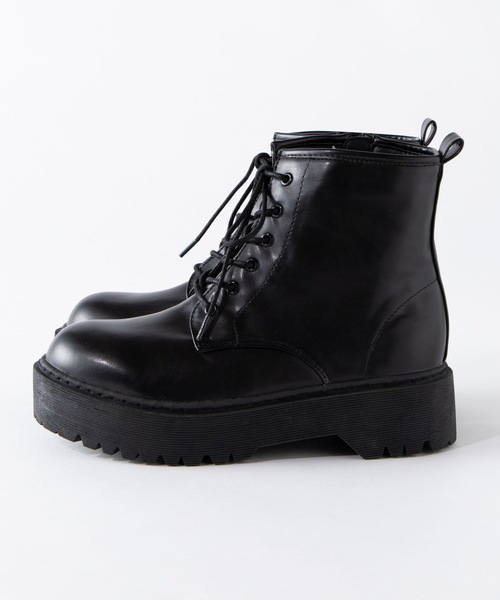 WEGO（ウィゴー）の「WEGO/厚底6ホールブーツ（ブーツ・レディース・ブラック・LARGE/MEDIUM）」の4枚目の写真