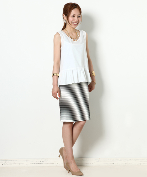 Liesse(リエス)の「2WAYワンピース(ワンピース・レディース・ホワイト/グレー/サックスブルー・2/3)」の19枚目の写真