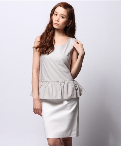 Liesse(リエス)の「2WAYワンピース(ワンピース・レディース・ホワイト/グレー/サックスブルー・2/3)」の21枚目の写真