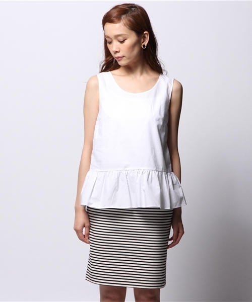 Liesse(リエス)の「2WAYワンピース(ワンピース・レディース・ホワイト/グレー/サックスブルー・2/3)」の4枚目の写真