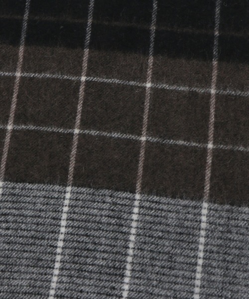 LAKOLE（ラコレ）の「ヨーロピアンチェックマフラー / LAKOLE（マフラー・メンズ・ブラウン/レッド/ブルー・FREE）」の9枚目の写真