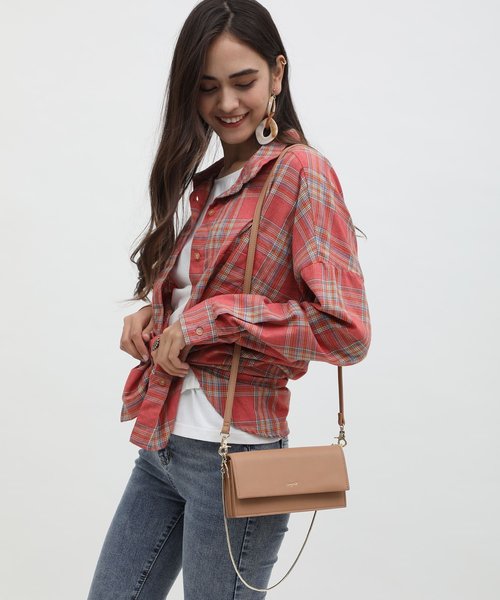 Ungrid（アングリッド）の「【Ungrid/アングリッド】　お財布ショルダー　(ゴールドチェーン付属)（クラッチバッグ・レディース・アイボリー/ベージュ/ブラック・FREE）」の19枚目の写真