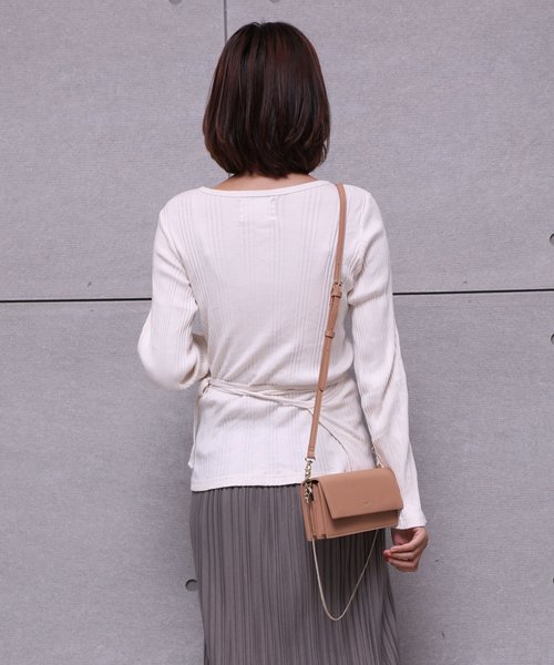 Ungrid（アングリッド）の「【Ungrid/アングリッド】　お財布ショルダー　(ゴールドチェーン付属)（クラッチバッグ・レディース・アイボリー/ベージュ/ブラック・FREE）」の22枚目の写真