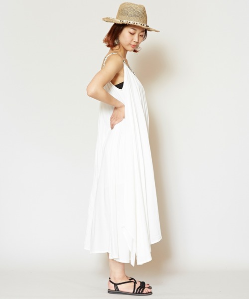 チャイハネ(チャイハネ)の「【チャイハネ】yul ビーズ刺繍ロングキャミワンピース(ワンピース・レディース・ホワイト/パープル/ブラウン/ブルー・FREE)」の16枚目の写真