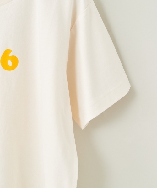 cepo(セポ)の「ロゴプリントバックフォトTEE(Tシャツ/カットソー・レディース・ベージュ/オフホワイト/ライトグレー/ホワイト・M)」の15枚目の写真