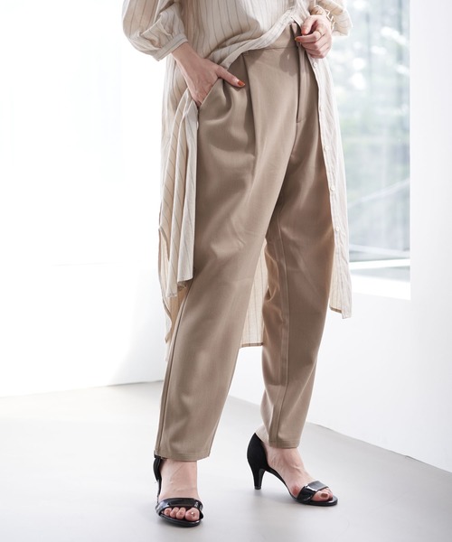 earth music&ecology(アースミュージックアンドエコロジー)の「ストレッチテーパードパンツ *(その他パンツ・レディース・ブラック/ベージュ/ブルー/ミント/ラベンダー/その他1・SMALL/MEDIUM/LARGE)」の3枚目の写真