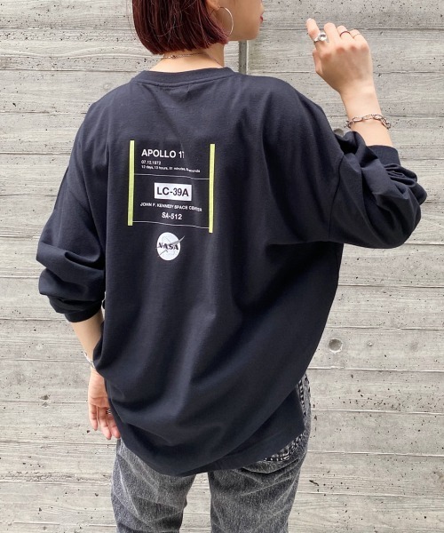 PAGEBOY(ページボーイ)の「NASAフォト×ロゴロンT /プリントロンT(Tシャツ/カットソー・レディース・ホワイト/ブラック・FREE)」の12枚目の写真