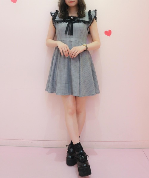 ROJITA（ロジータ）の「ラッフルスリーブブローチ付きOP（ワンピース・レディース・ブラック/グレー/ピンク・FREE）」の20枚目の写真