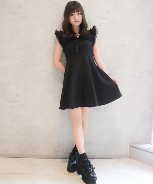 ROJITA（ロジータ）の「ラッフルスリーブブローチ付きOP（ワンピース・レディース・ブラック/グレー/ピンク・FREE）」の21枚目の写真