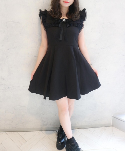 ROJITA（ロジータ）の「ラッフルスリーブブローチ付きOP（ワンピース・レディース・ブラック/グレー/ピンク・FREE）」の18枚目の写真