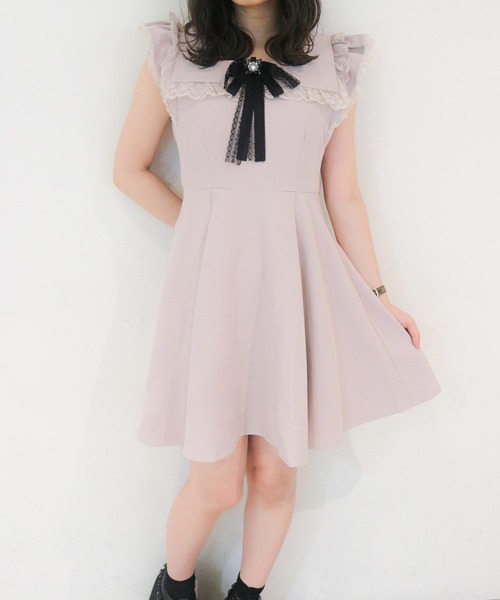 ★新品★ ROJITA ラッフルスリーブブローチ付き ワンピース ★ ☆新品☆ ROJITA ラッフルスリーブブローチ付き ワンピース ☆