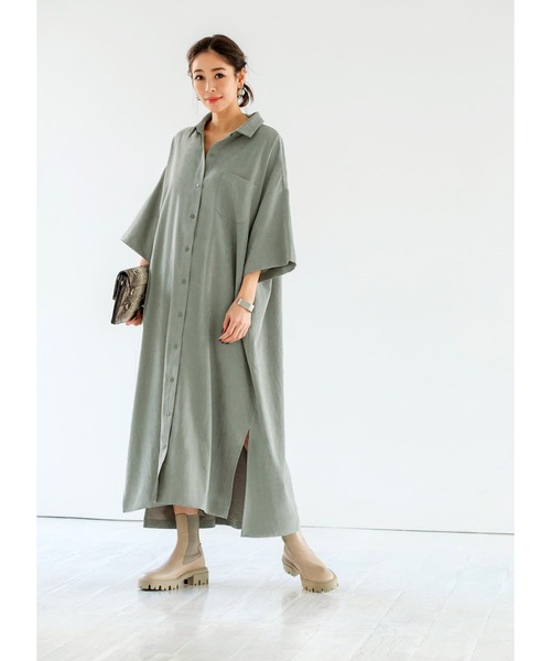 STYLE DELI(スタイルデリ)の「【LUXE】背面ギャザーBIGシャツロングワンピース(シャツワンピース・レディース・サンドベージュ/セージグリーン/スミクロ・01/02)」の14枚目の写真