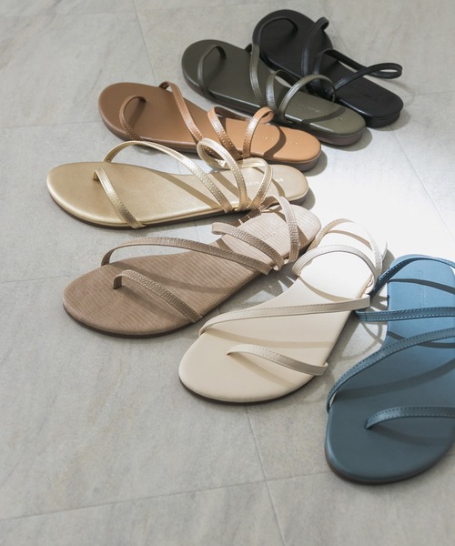 URBAN RESEARCH(アーバンリサーチ)の「アシンメトリーサンダル(サンダル・レディース・ベージュ/ゴールド/ブラック/モカ/アイボリー/カーキ/ブルー・36/37/39/38)」の17枚目の写真