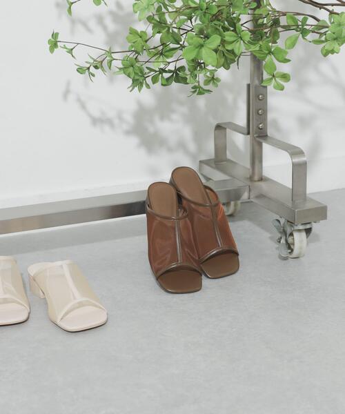 SENSE OF PLACE by URBAN RESEARCH(センスオブプレイスバイアーバンリサーチ)の「センターラインシアーチュールミュール(その他シューズ・レディース・ブラック/アイボリー/ブラウン・SMALL/MEDIUM/LARGE)」の1枚目の写真