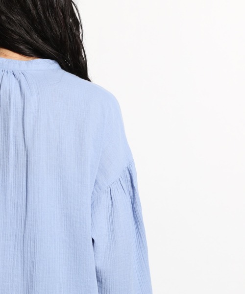 niko and...（ニコアンド）の「ガーゼふんわり袖ブラウス（シャツ/ブラウス・レディース・キャメル/ライトブルー/アイボリー・FREE）」の7枚目の写真