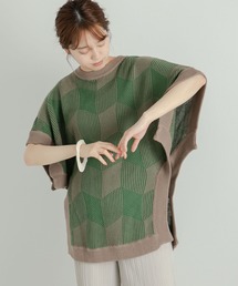 LAATO（ラート）の「PATTERN KINT PONCHO（ニット/セーター）」