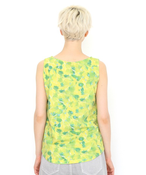 Design Tshirts Store graniph（デザイン　ティーシャツ　ストア　グラニフ）の「コモレビ | 総柄タンクトップ(ライトグリーン)（タンクトップ・レディース・ライトグリーン・FREE）」の5枚目の写真