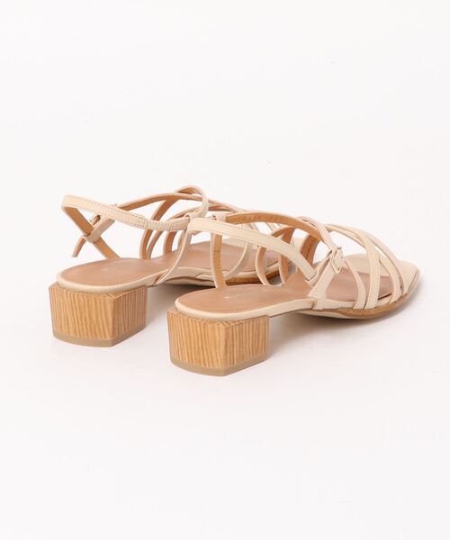 Mode et Jacomo（モードエジャコモ）の「スキニーストリングサンダル（サンダル・レディース・ライトベージュ/ブラック/ピンク系その他4・23.5cm/23cm/24.5cm/22.5cm/24cm）」の5枚目の写真