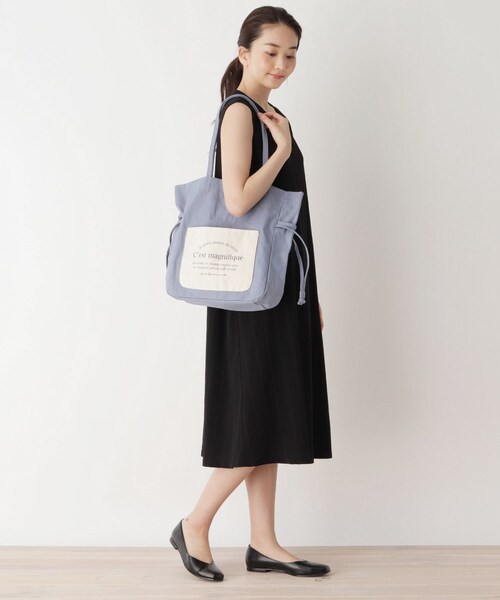 pink adobe（ピンクアドベ）の「◆キャンバスロゴポケット巾着トートバッグ（トートバッグ・レディース・ブラック/グレー/ブルー/アイボリー/ライトベージュ・00）」の12枚目の写真