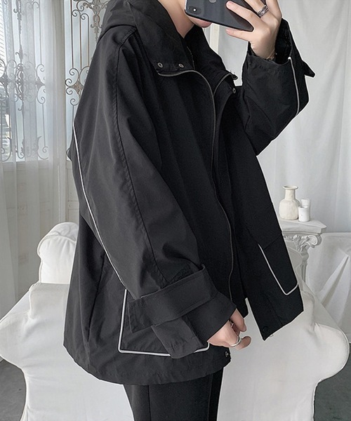 aimoha（アイモハ）の「フード付きシャカシャカジャケット（ナイロン