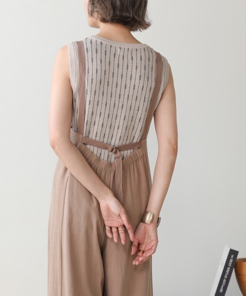 Bab(バブ)の「【WEB限定】ストライプニットタンクトップ(タンクトップ・レディース・ブラック/ベージュ/オフホワイト/ブルー・FREE)」の12枚目の写真