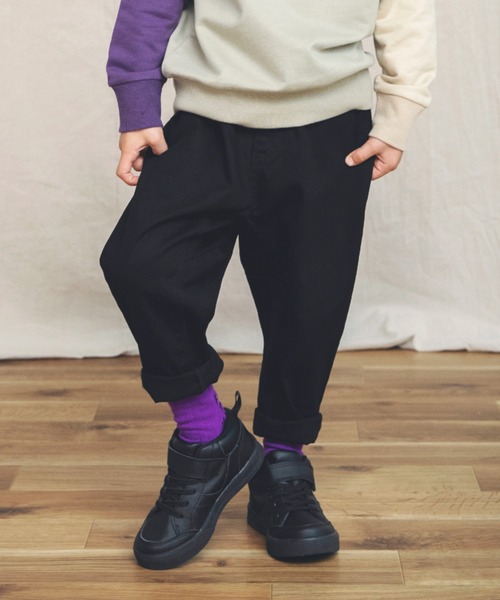 BRANSHES（ブランシェス）の「ガーデナーテーパードカラーパンツ（その他パンツ・キッズ・オフホワイト/アイボリー/ブラック/ベージュ・100cm/120cm/150cm/140cm/90cm/110cm/130cm）」の3枚目の写真