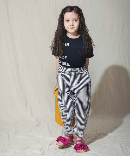 BRANSHES（ブランシェス）の「ガーデナーテーパードカラーパンツ（その他パンツ・キッズ・オフホワイト/アイボリー/ブラック/ベージュ・100cm/120cm/150cm/140cm/90cm/110cm/130cm）」の6枚目の写真