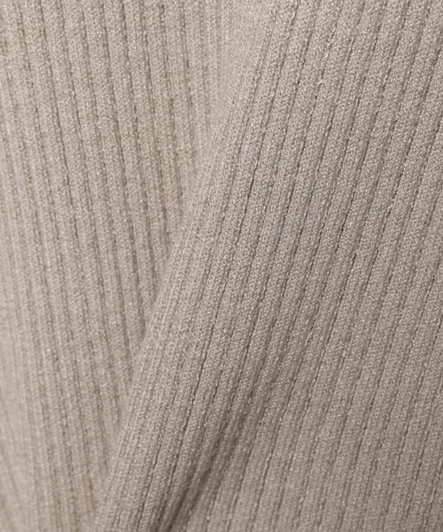 LEPSIM（レプシィム）の「12ゲージリブクルーニット　948658（ニット/セーター・レディース・ブラック/グリーン/グレイッシュベージュ・MEDIUM/LARGE）」の6枚目の写真