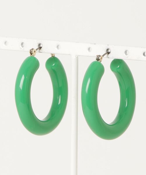 atmos pink(アトモスピンク)の「atmos pink カラーボリュームフープピアス(ピアス(両耳用)・レディース・ホワイト/グリーン・FREE)」の4枚目の写真