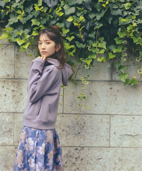 PROPORTION BODY DRESSING（プロポーションボディドレッシング）の「コンパクトポンチパーカー / 1211260900（Tシャツ/カットソー・レディース・パープル系その他4/グレー/ライトピンク・FREE）」の2枚目の写真