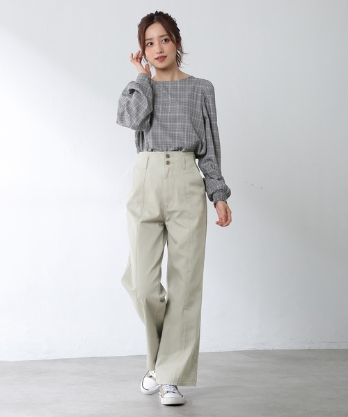 Honeys(ハニーズ)の「デニムストレートパンツ(デニムパンツ・レディース・グレー/インディゴブルー/アイボリー/モカ/ラベンダー/スミクロ/ブラック・S/M/L)」の19枚目の写真
