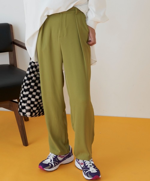 Auntie Rosa Holiday（アンティローザホリデー）の「タックテーパードパンツ（その他パンツ・レディース・アイボリー/ブラウン/ブラック/パープル/グリーン・SMALL/MEDIUM）」の5枚目の写真