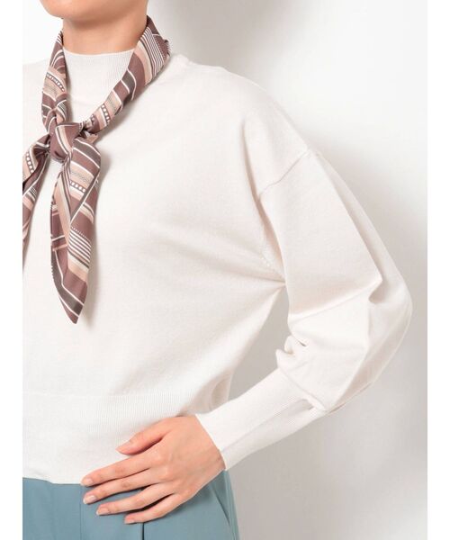 MERCURYDUO（マーキュリーデュオ）の「スカーフ付ハイネックニット（ニット/セーター・レディース・アイボリー/ブラック/グリーン/ピンク・FREE）」の22枚目の写真