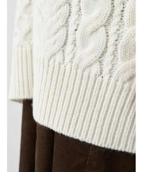 earth music&ecology(アースミュージックアンドエコロジー)の「【WEB限定】ケーブルビッグニットプルオーバー *(ニット/セーター・レディース・ブラウン/レッド/グリーン/アイボリー/グレイッシュベージュ・FREE)」の15枚目の写真
