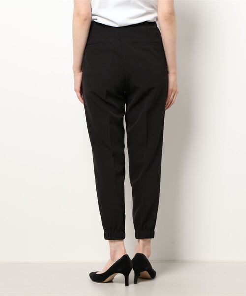 CAPRICIEUX LE'MAGE(カプリシューレマージュ)の「ピンタックジョガーパンツ(その他パンツ・レディース・ブラック/グリーン/ホワイト系その他・38/36)」の5枚目の写真