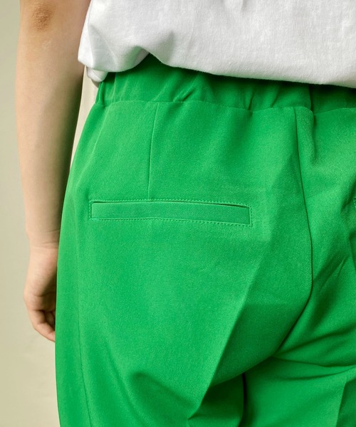 CAPRICIEUX LE'MAGE(カプリシューレマージュ)の「ピンタックジョガーパンツ(その他パンツ・レディース・ブラック/グリーン/ホワイト系その他・38/36)」の9枚目の写真