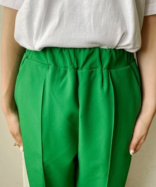 CAPRICIEUX LE'MAGE(カプリシューレマージュ)の「ピンタックジョガーパンツ(その他パンツ・レディース・ブラック/グリーン/ホワイト系その他・38/36)」の10枚目の写真