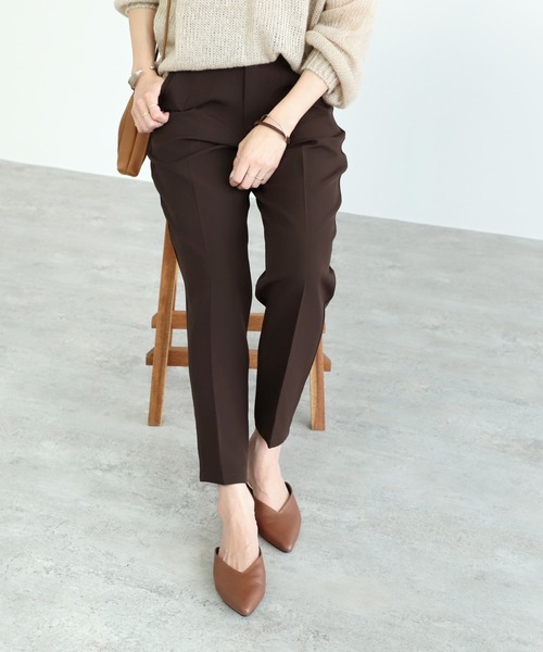 reca(レカ)の「ハイウエストタックテーパードパンツ(その他パンツ・レディース・ブラック/ブラウン/テラコッタ/グリーン/ライトベージュ・M)」の3枚目の写真