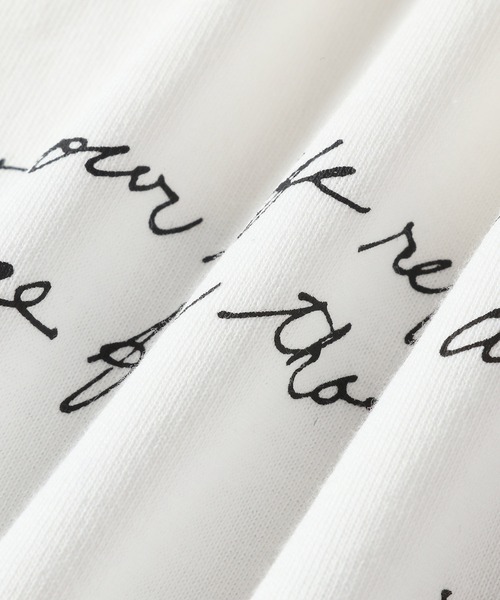 MADEMOISELLE ROPE'（マドモアゼル ロペ）の「【JOSEPH SZABO×VTA】フォトプリントボリュームスリーブスリーブTシャツ（Tシャツ/カットソー・レディース・ホワイト/ブラック/ホワイト系その他・FREE）」の21枚目の写真