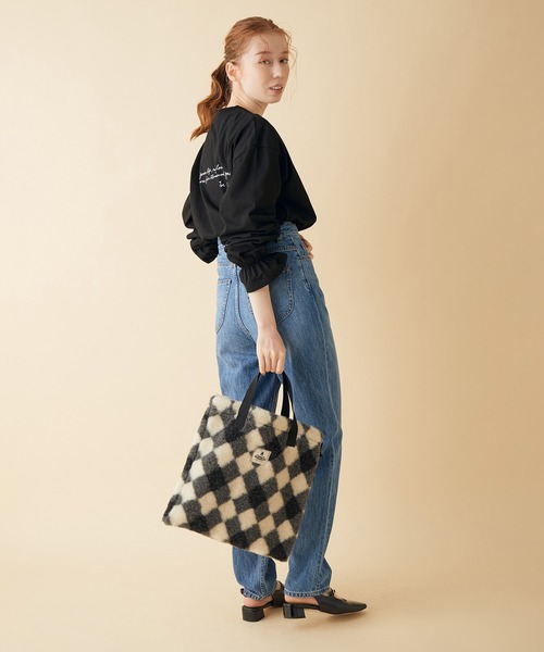 MADEMOISELLE ROPE'（マドモアゼル ロペ）の「【JOSEPH SZABO×VTA】フォトプリントボリュームスリーブスリーブTシャツ（Tシャツ/カットソー・レディース・ホワイト/ブラック/ホワイト系その他・FREE）」の18枚目の写真